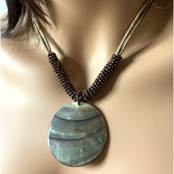 Lia Sophia “Harvest Moon” Necklace - Picture 1 of 3